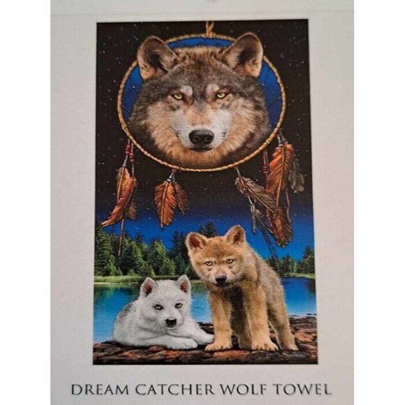New Dreamcatcher Wolf & Pups Bath Beach Pool Cotton Gift Towel Wolves 30x60 NWT - Picture 4 of 6